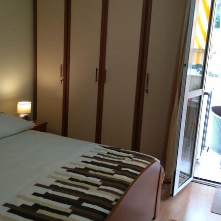 Apartment Tatjana ヴィス エクステリア 写真