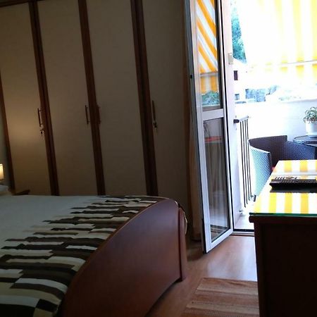 Apartment Tatjana ヴィス エクステリア 写真