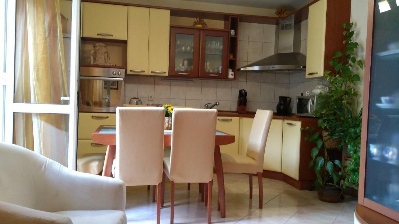 Apartment Tatjana ヴィス エクステリア 写真