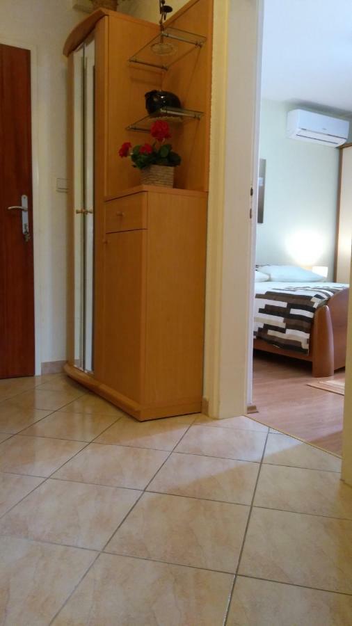 Apartment Tatjana ヴィス エクステリア 写真
