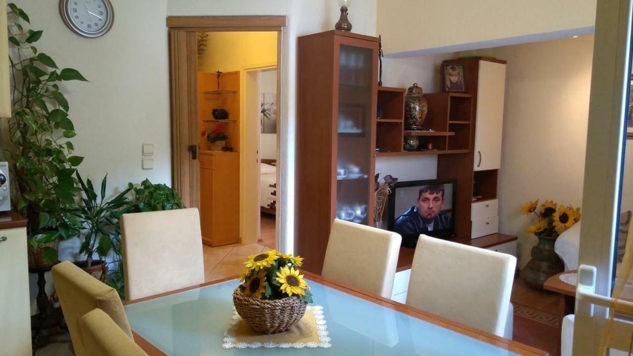 Apartment Tatjana ヴィス エクステリア 写真